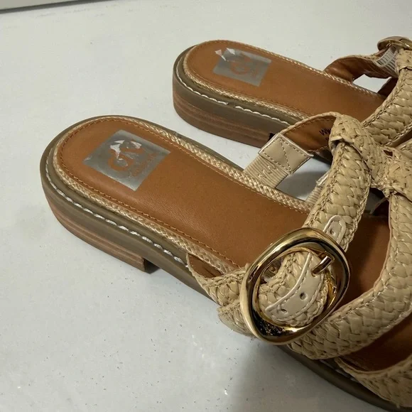 DV by Dolce Vita Women's Tan Woven Sandals in new conditions - Picture 13 of 14